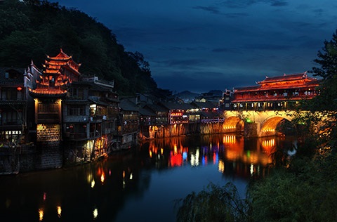 凤凰旅游攻略
